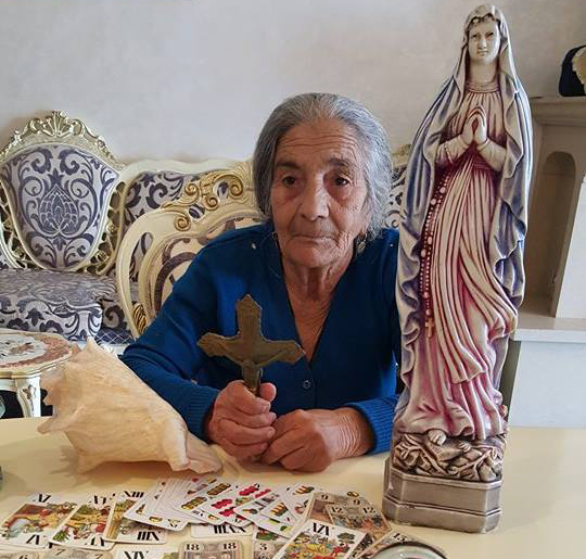 Clarvăzătoarea Mama Maria din Buzău face minuni dumnezeieşti
