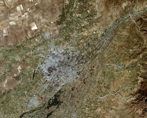 Tashkent,_Uzbekistan,_city_and_vicinities,_satellite_image_LandSat-5,2010-06-30